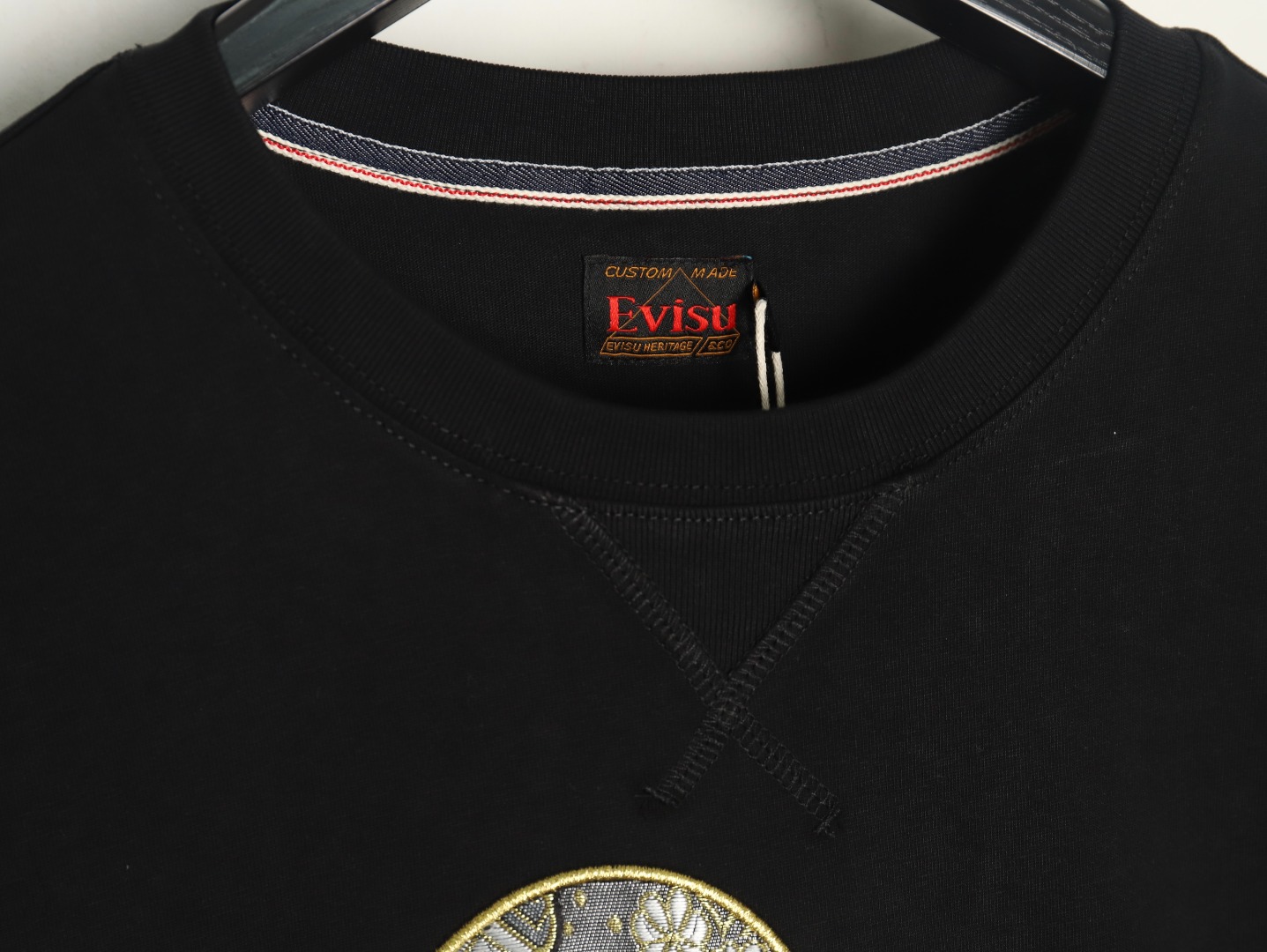 Evisu brocade seagull embroidered short sleeves