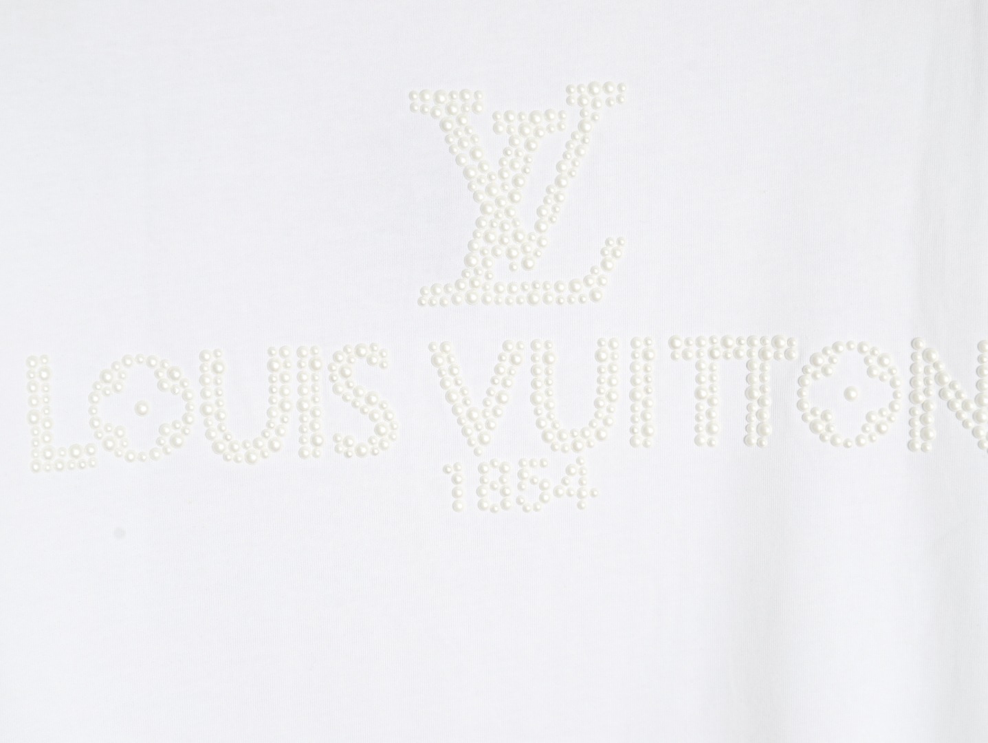 Louis Vuitton pearl hot diamond letter logo short sleeve