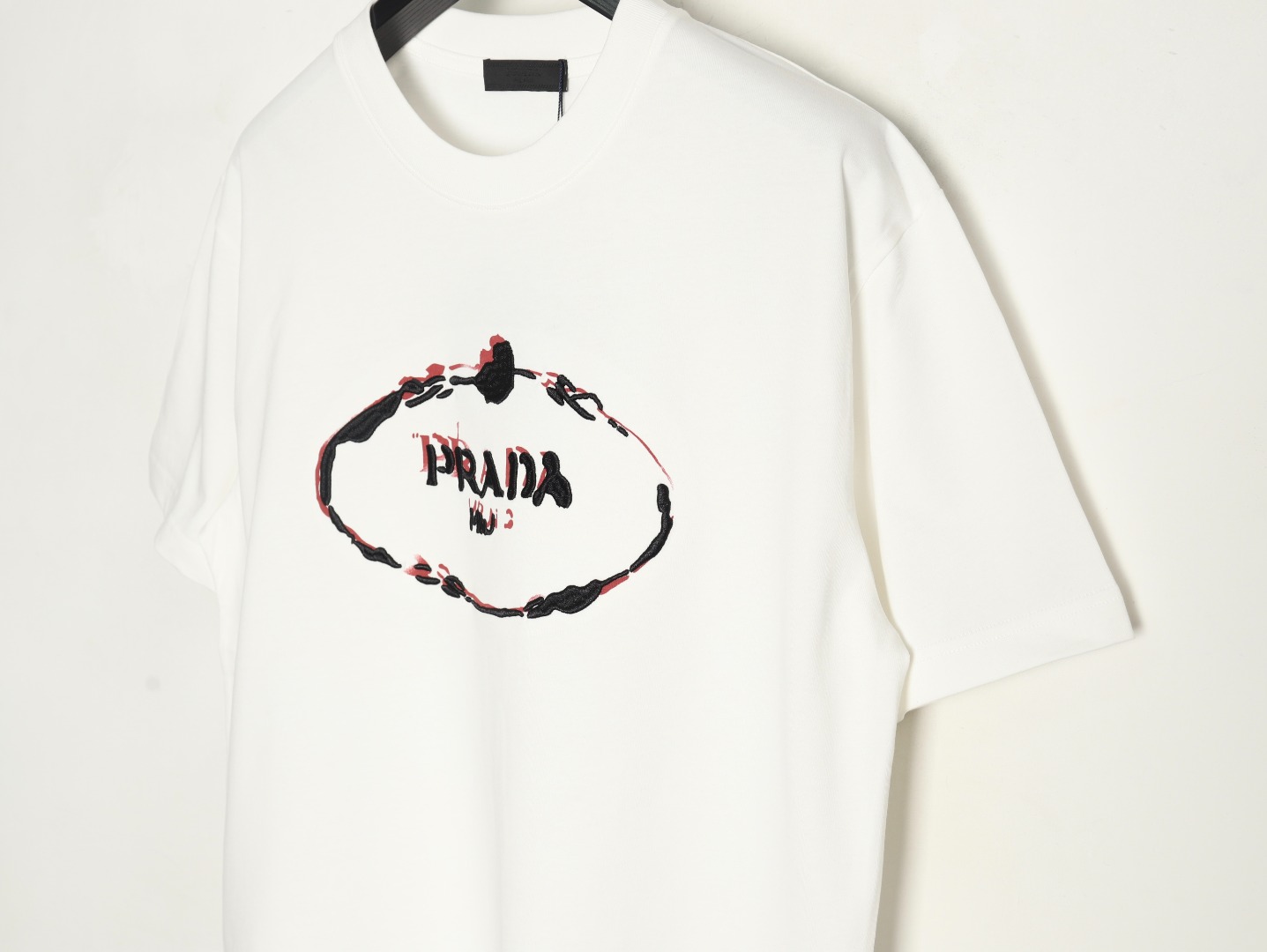 Prada hand-painted badge 3D embroidery short sleeves