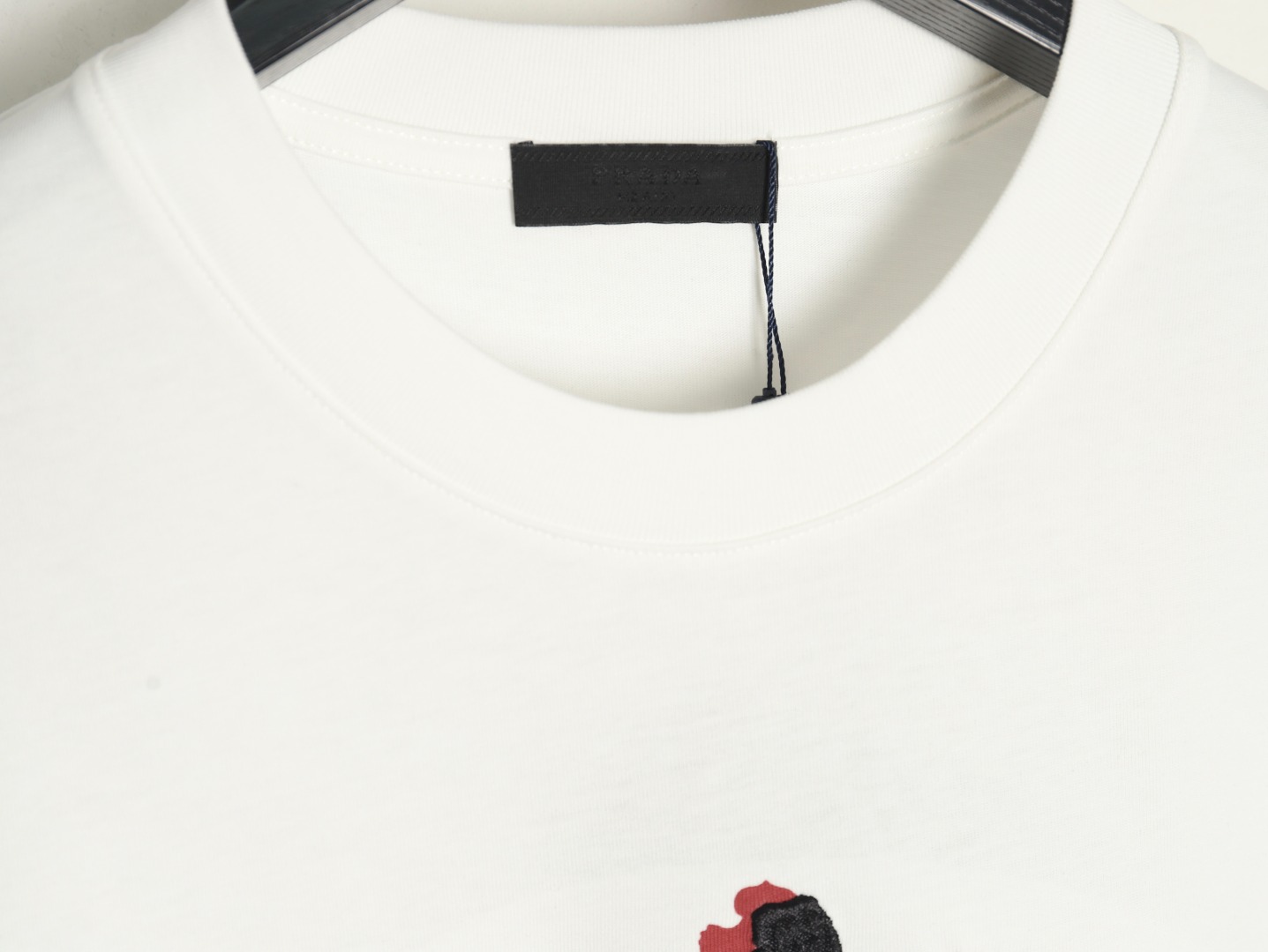 Prada hand-painted badge 3D embroidery short sleeves