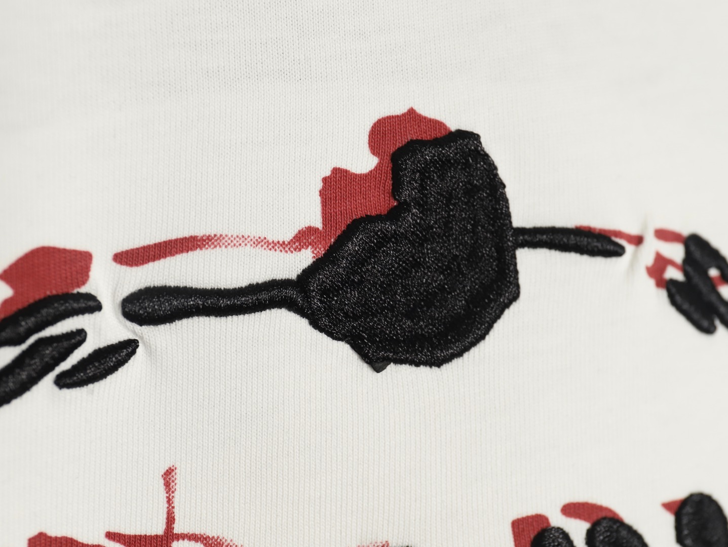 Prada hand-painted badge 3D embroidery short sleeves