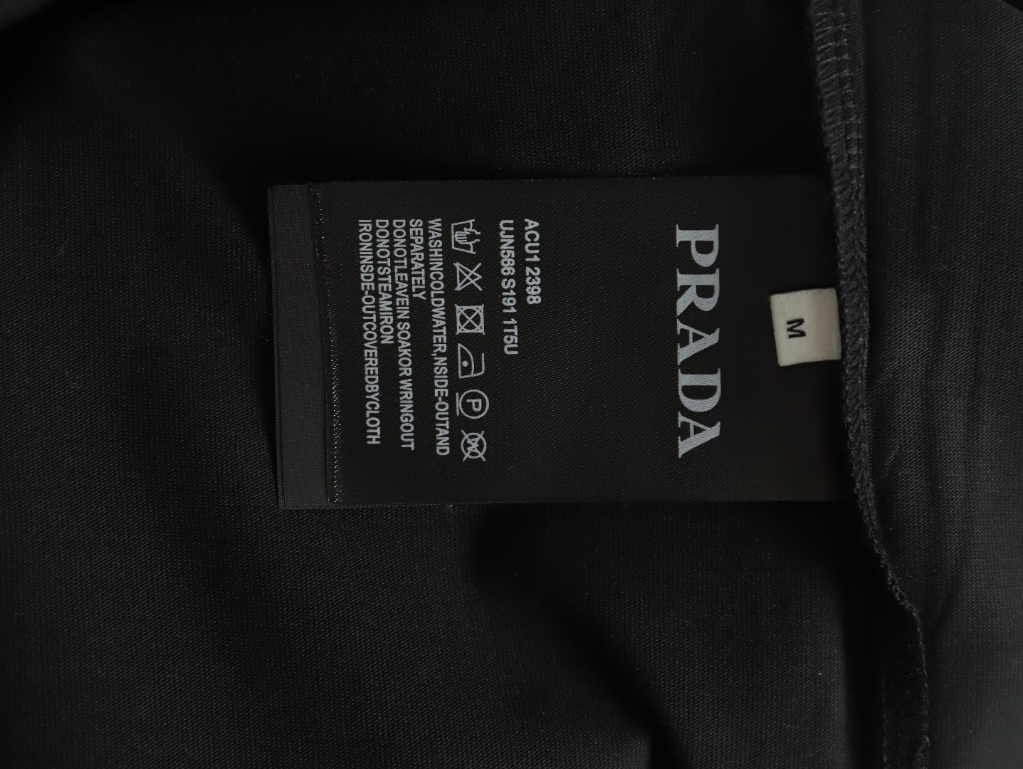 Prada hand-painted badge 3D embroidery short sleeves TSK1