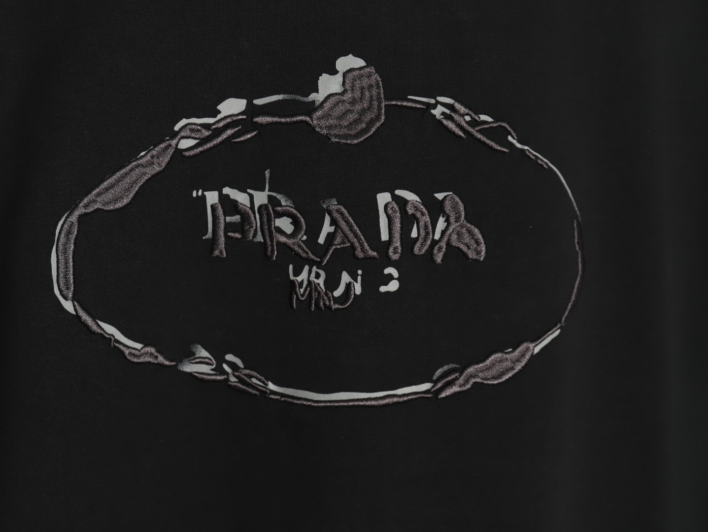 Prada hand-painted badge 3D embroidery short sleeves TSK1