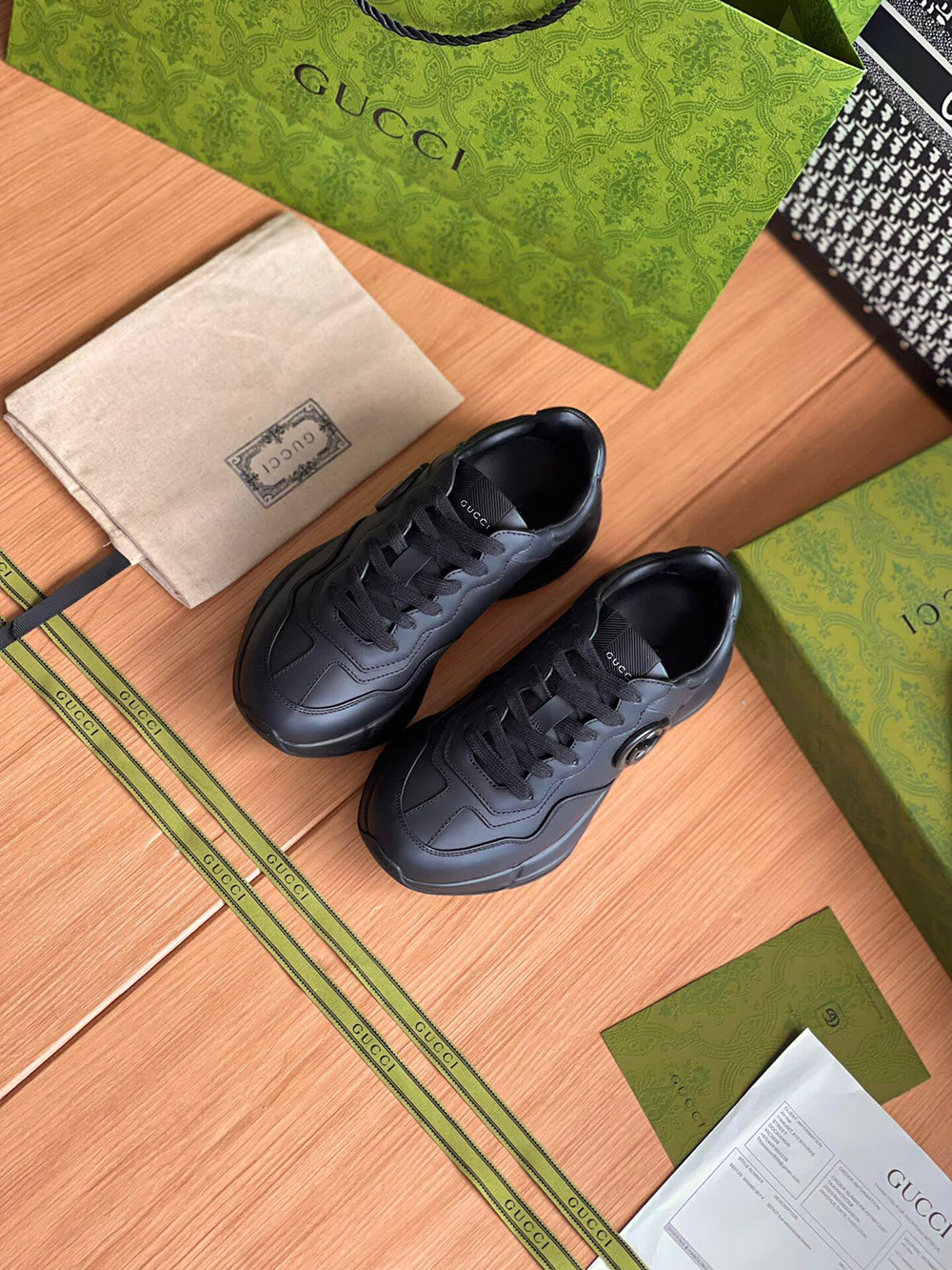 Gucci GG Rhyton Retro Casual Sneakers