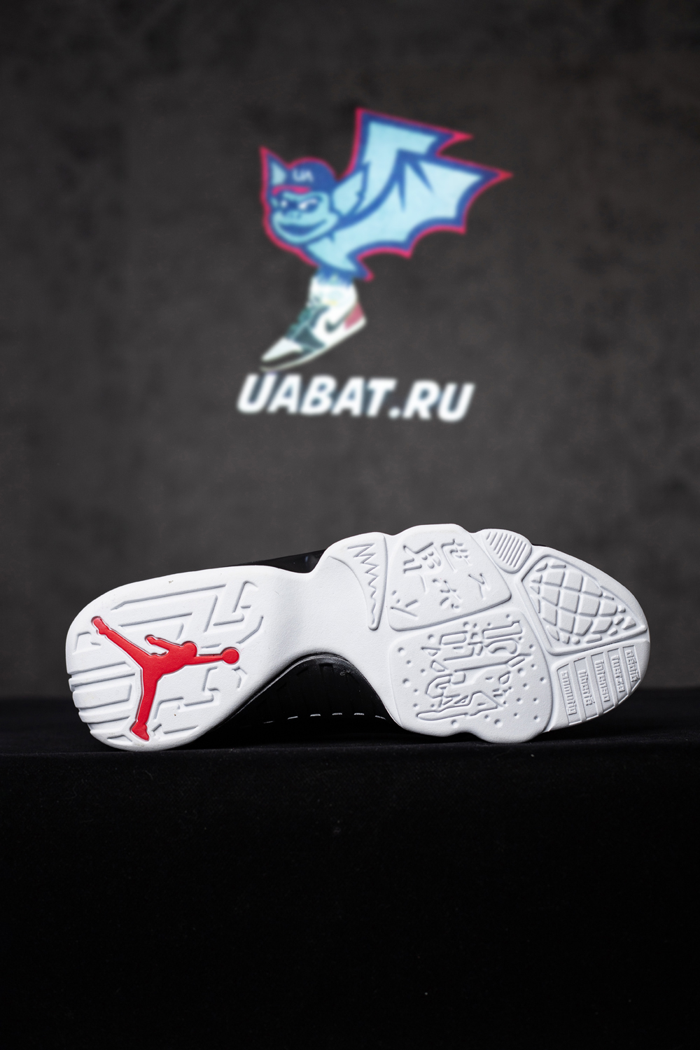 Air Jordan 9 Retro OG 'Space Jam' 2016
