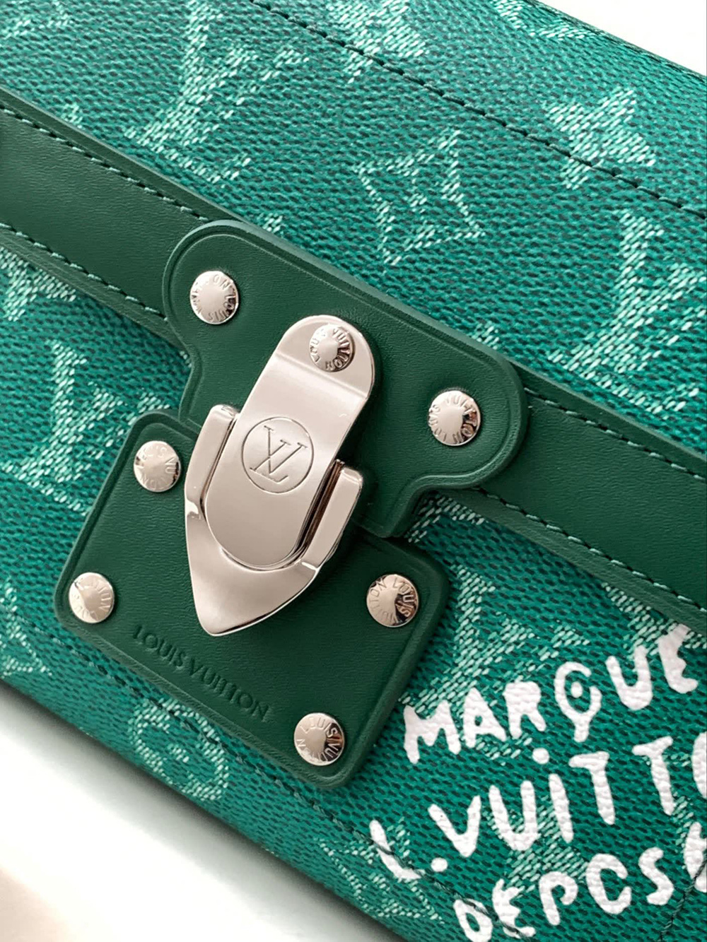 Louis Vuitton Soul Trunk Bags M12686 19*15*7cm