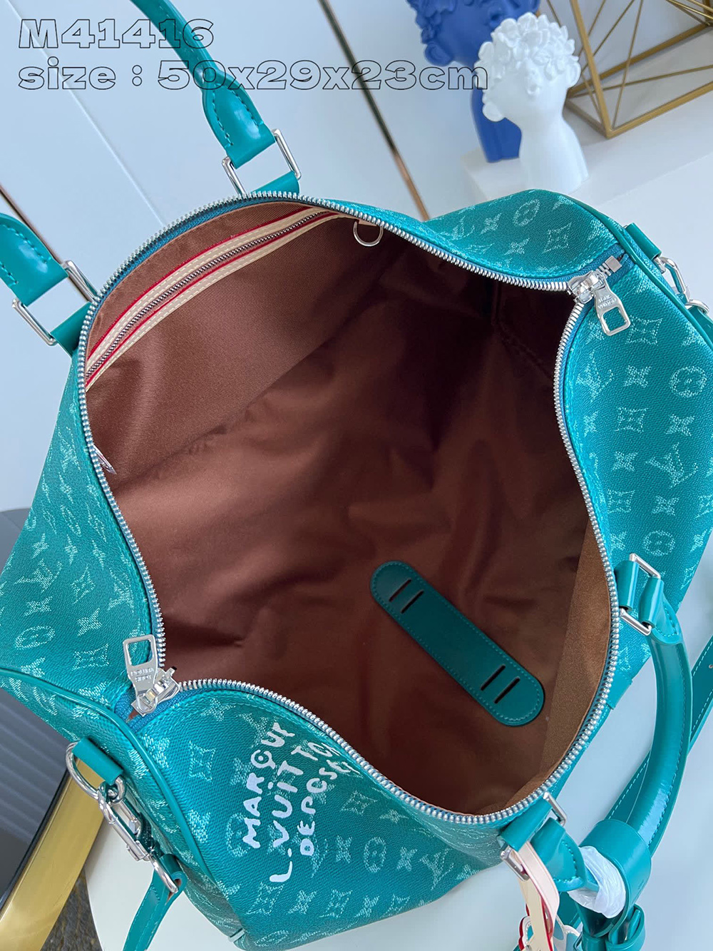Louis Vuitton Keepall Bandoulière 50 Bags M12687 50*29*23cm