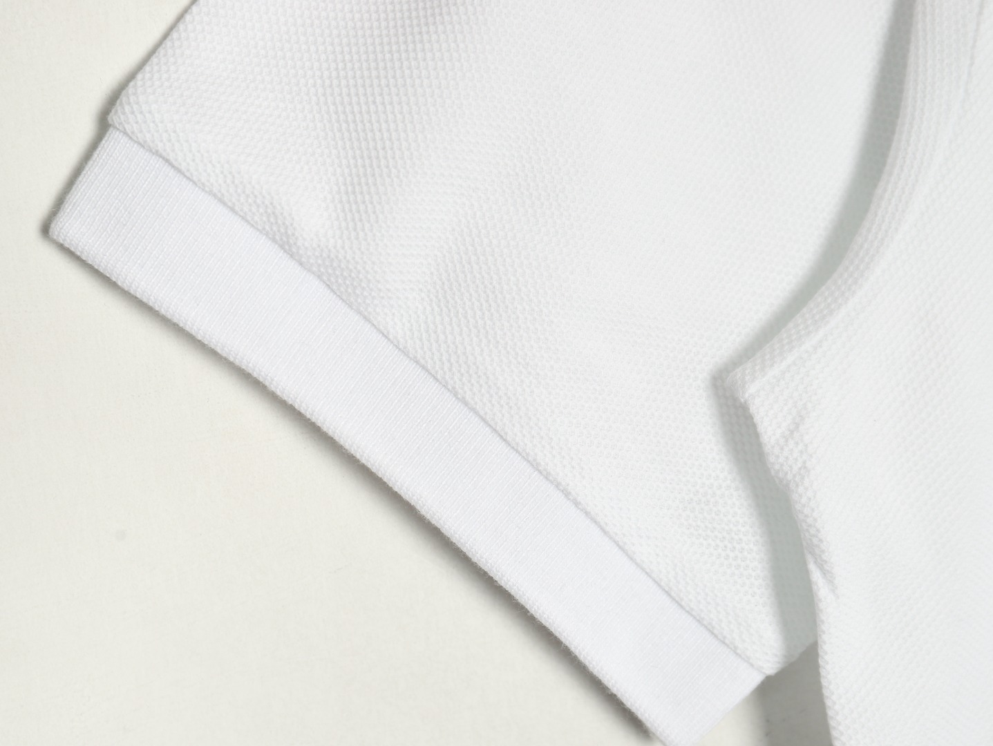 Burberry chest B-embroidered short-sleeved polo shirt