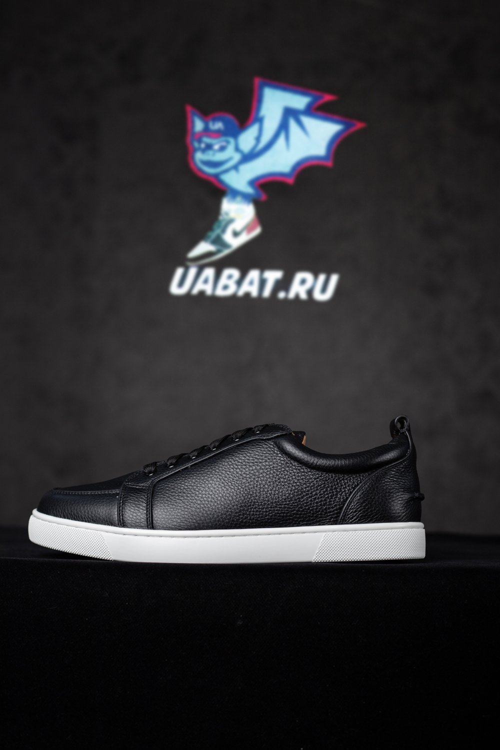 Christian Louboutin Rantulow Sneakers - Black