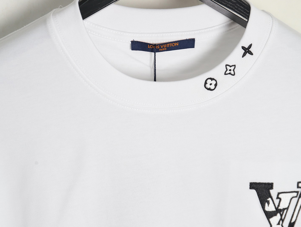 Louis Vuitton Chest Ski Logo Embroidered Short Sleeve T-Shirt