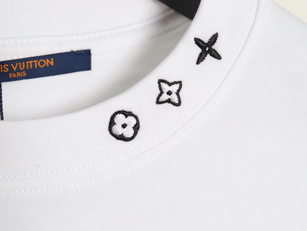 Louis Vuitton Chest Ski Logo Embroidered Short Sleeve T-Shirt