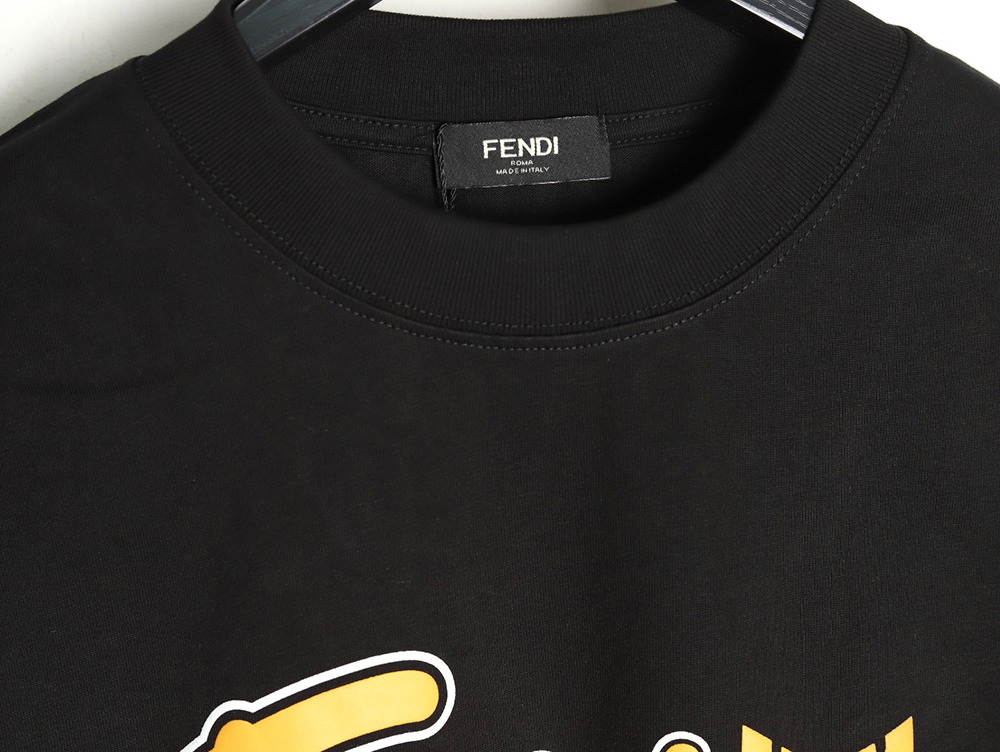 Fendi Overlapping Letters Small Eyes Short Sleeve T-shirt TSK1