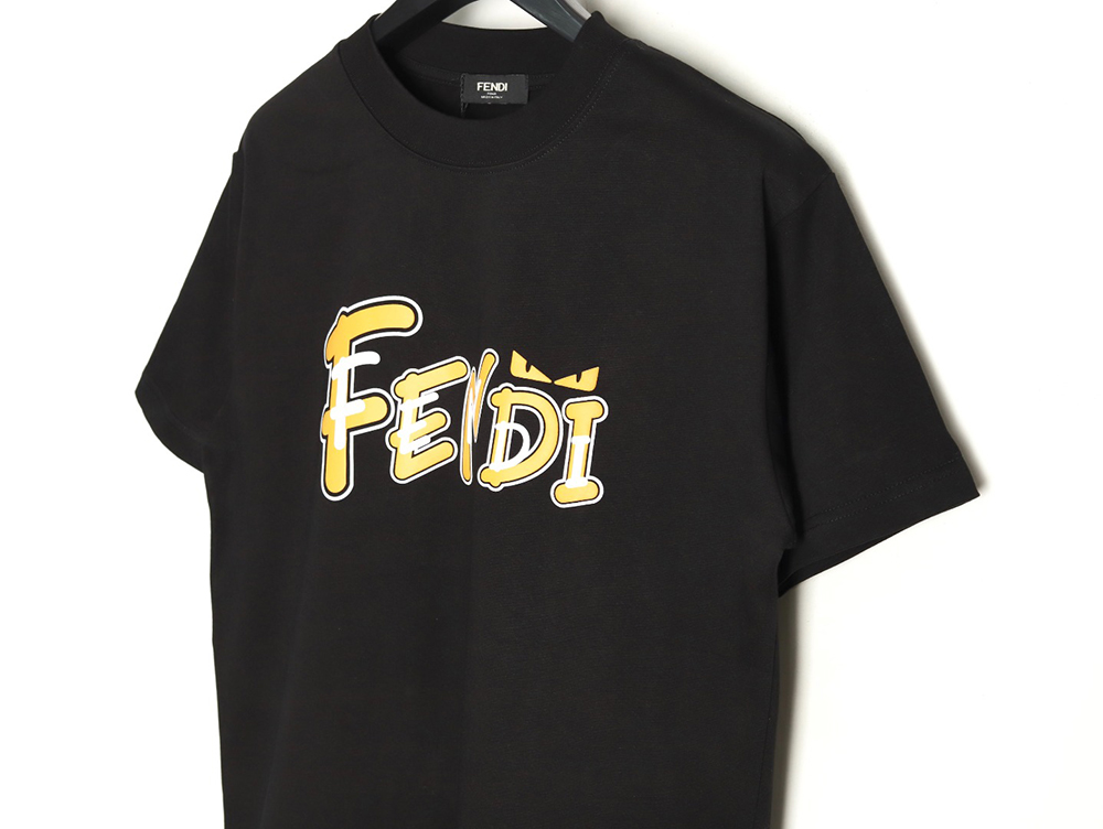 Fendi Overlapping Letters Small Eyes Short Sleeve T-shirt TSK1