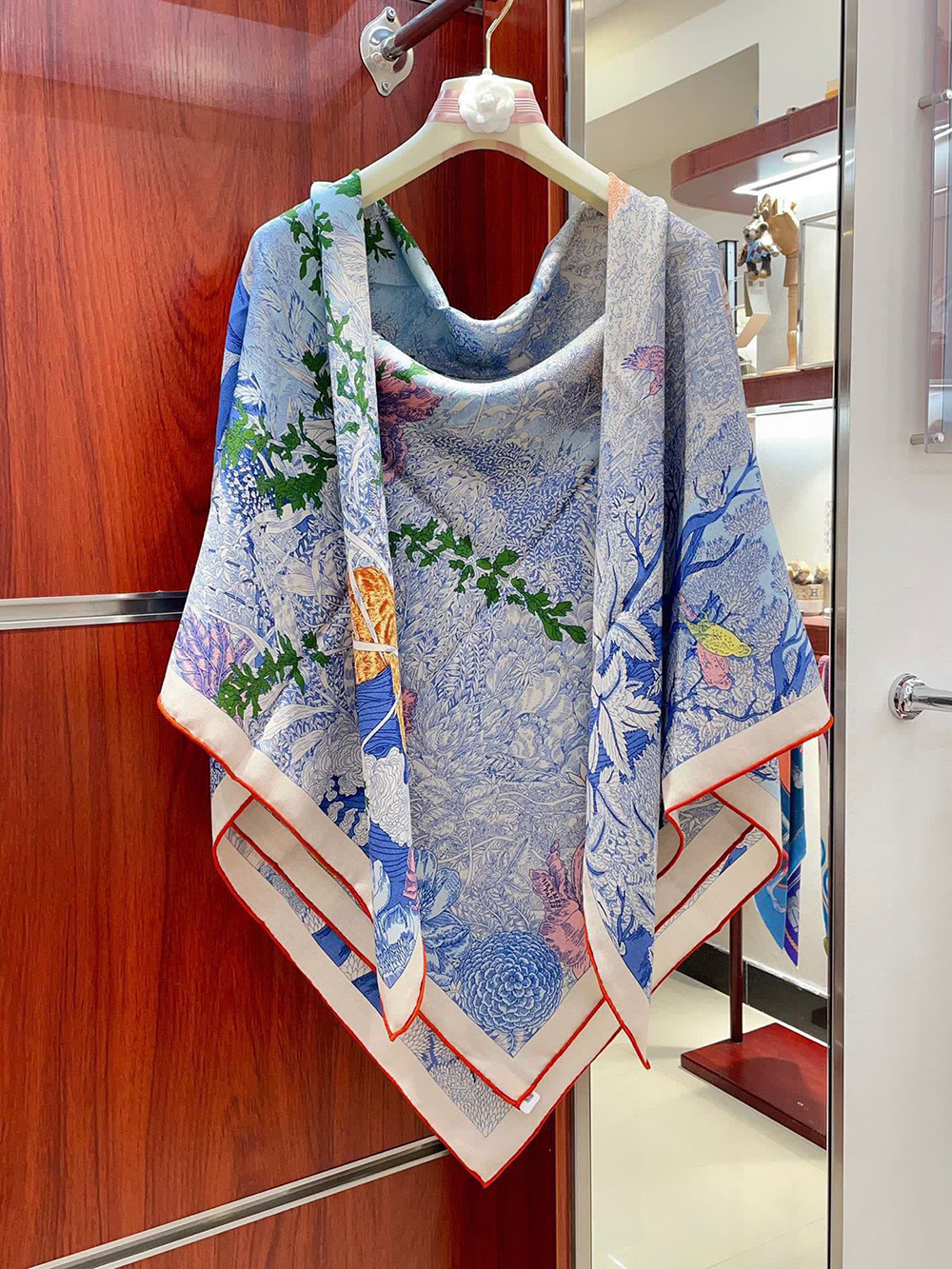 Hermes Retour a la Nature shawl 140*140cm