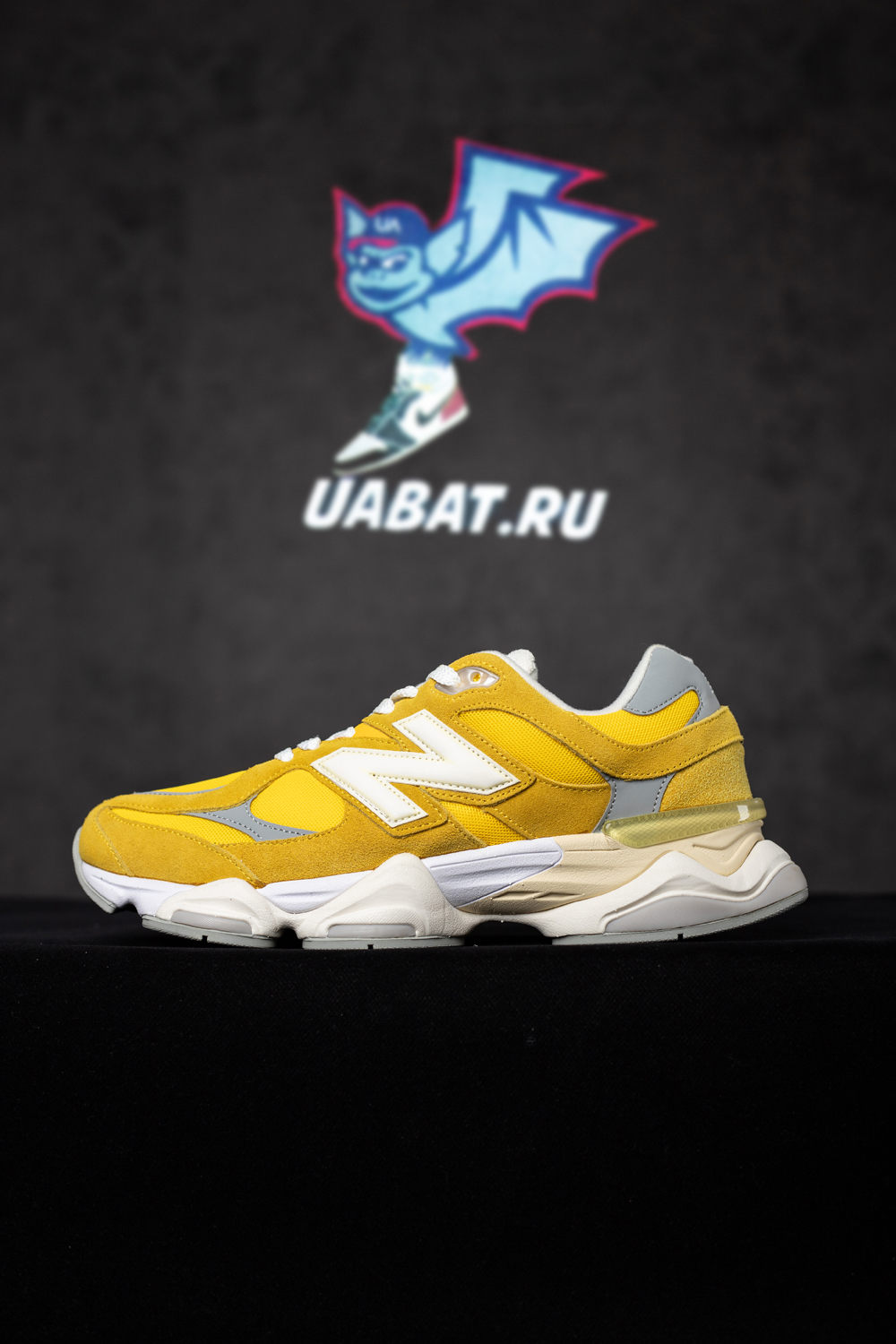 New Balance 9060 'Varsity Gold'