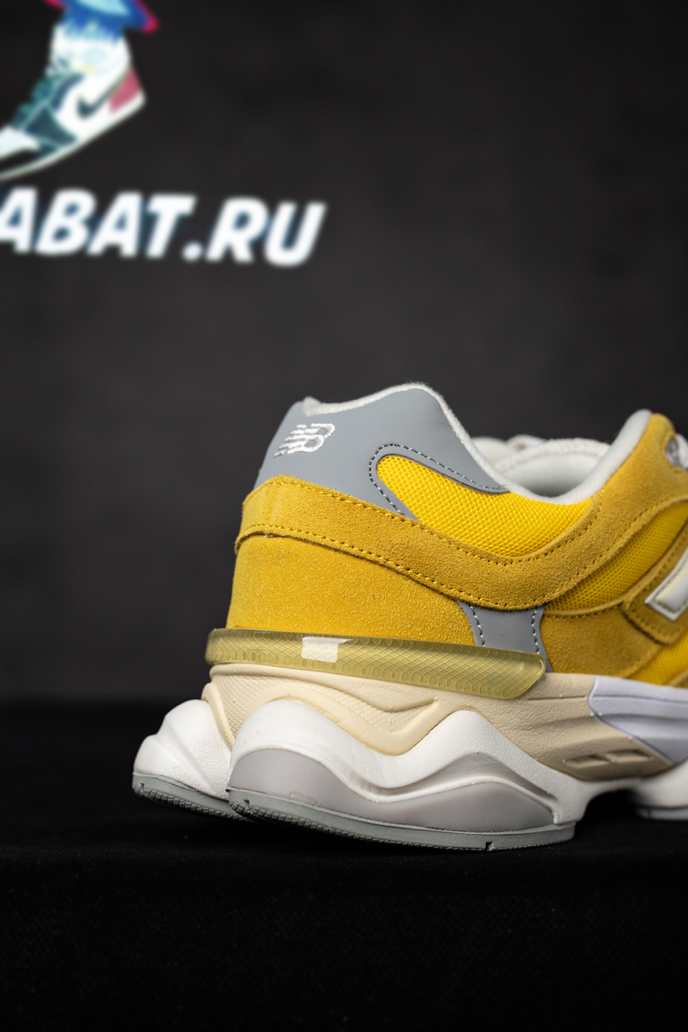 New Balance 9060 'Varsity Gold'