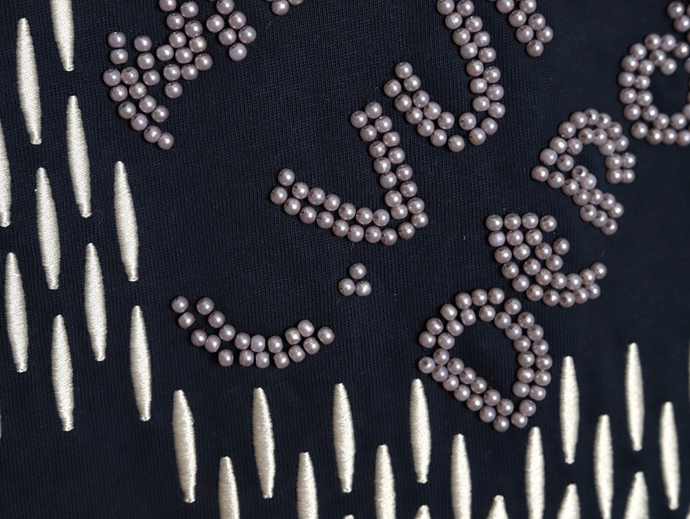 Louis Vuitton tricolor beaded embroidered short-sleeved T-shirt TSK1