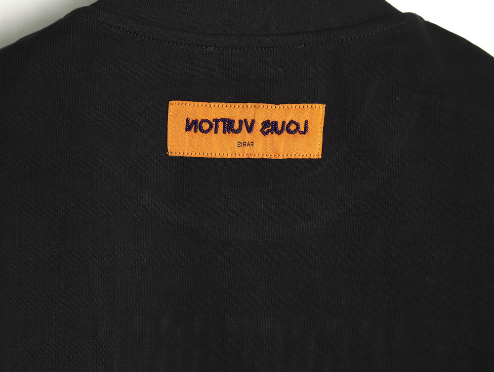 Louis Vuitton tricolor beaded embroidered short-sleeved T-shirt TSK2