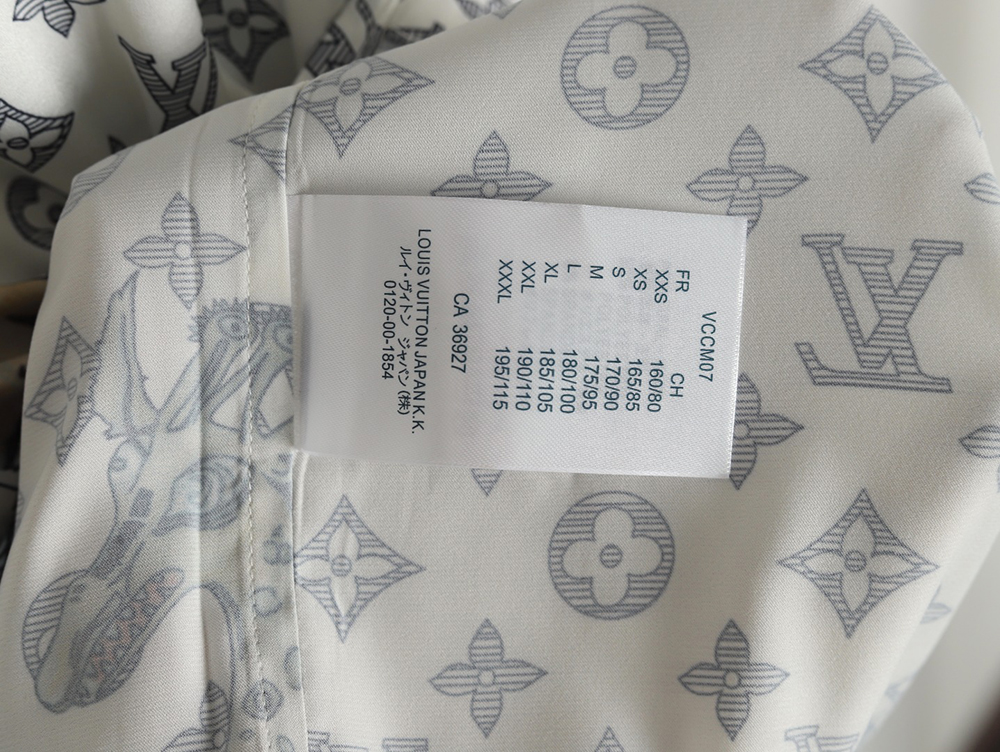 Louis Vuitton Zoo Limited Edition Long Sleeve Shirt