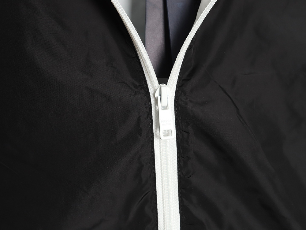 Prada White Zipper Camping Hooded Jacket