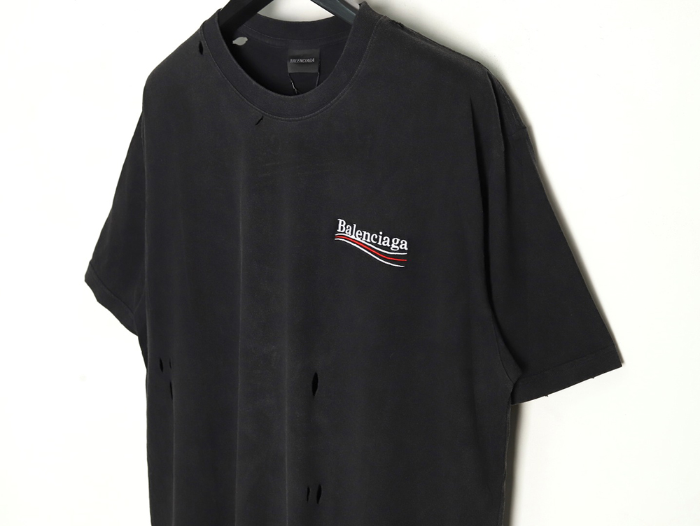 Balenciaga classic coke distressed short sleeves