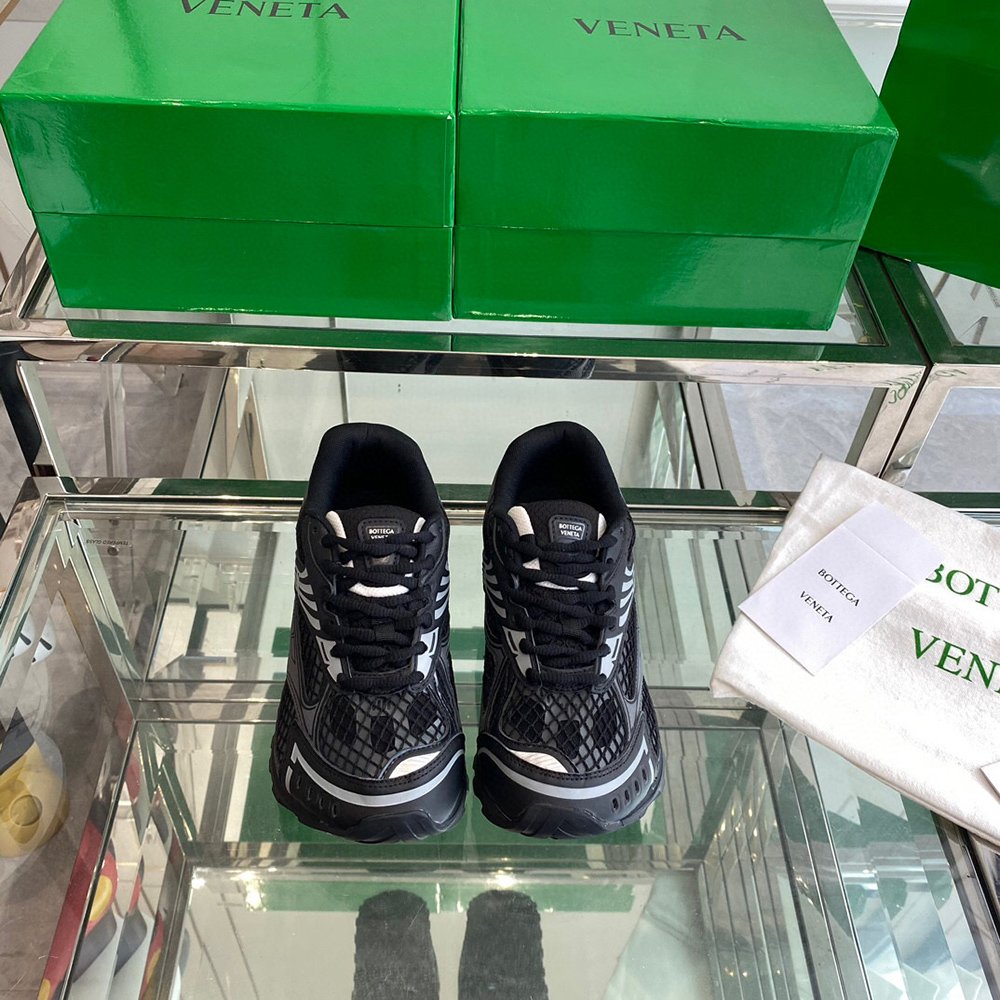 Bottega Veneta Orbit Runner Sneaker 'Black'