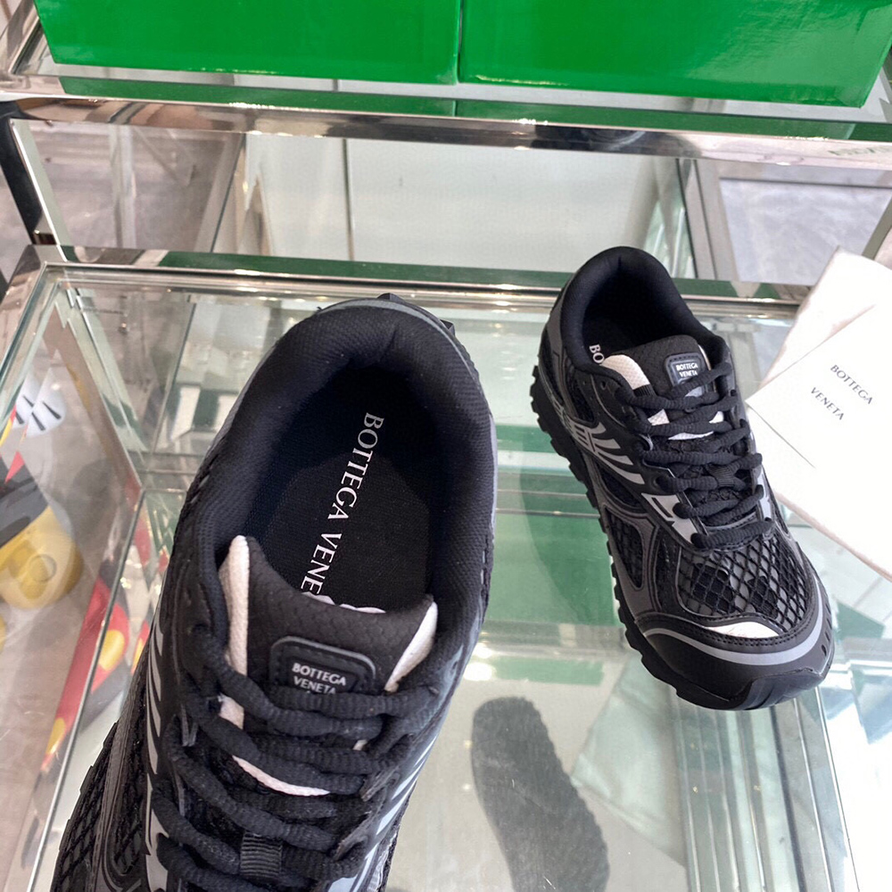 Bottega Veneta Orbit Runner Sneaker 'Black'