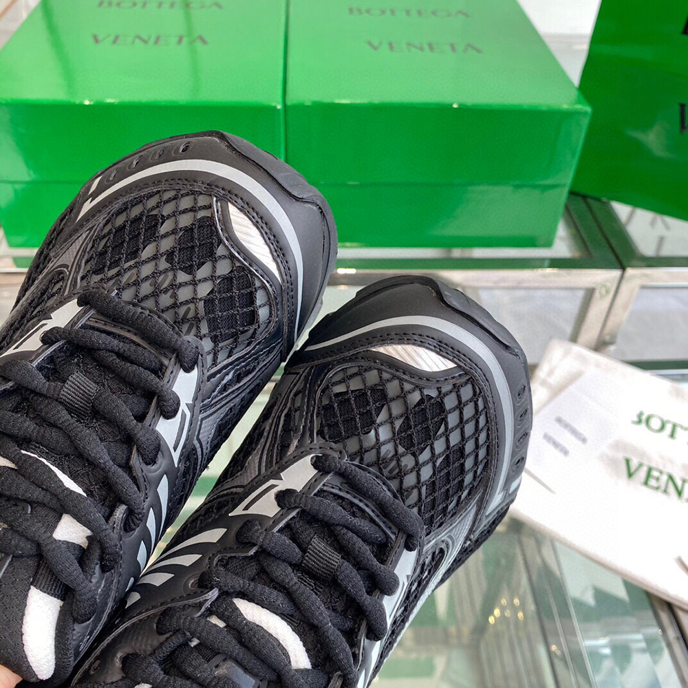 Bottega Veneta Orbit Runner Sneaker 'Black'