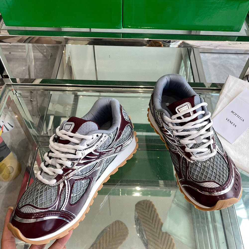 Bottega Veneta Orbit Runner Sneaker 'Grey-red'