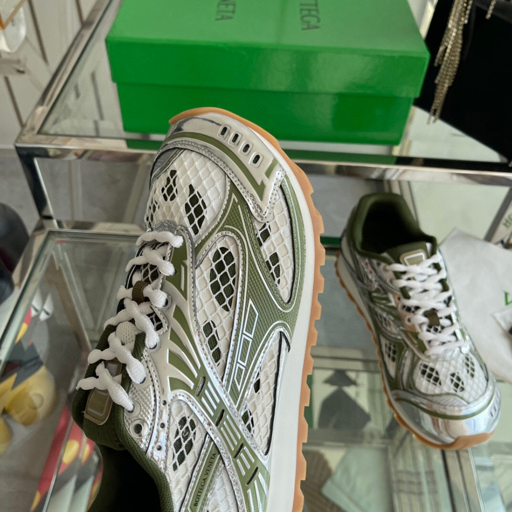 Bottega Veneta Orbit Runner Sneaker 'Olive green'