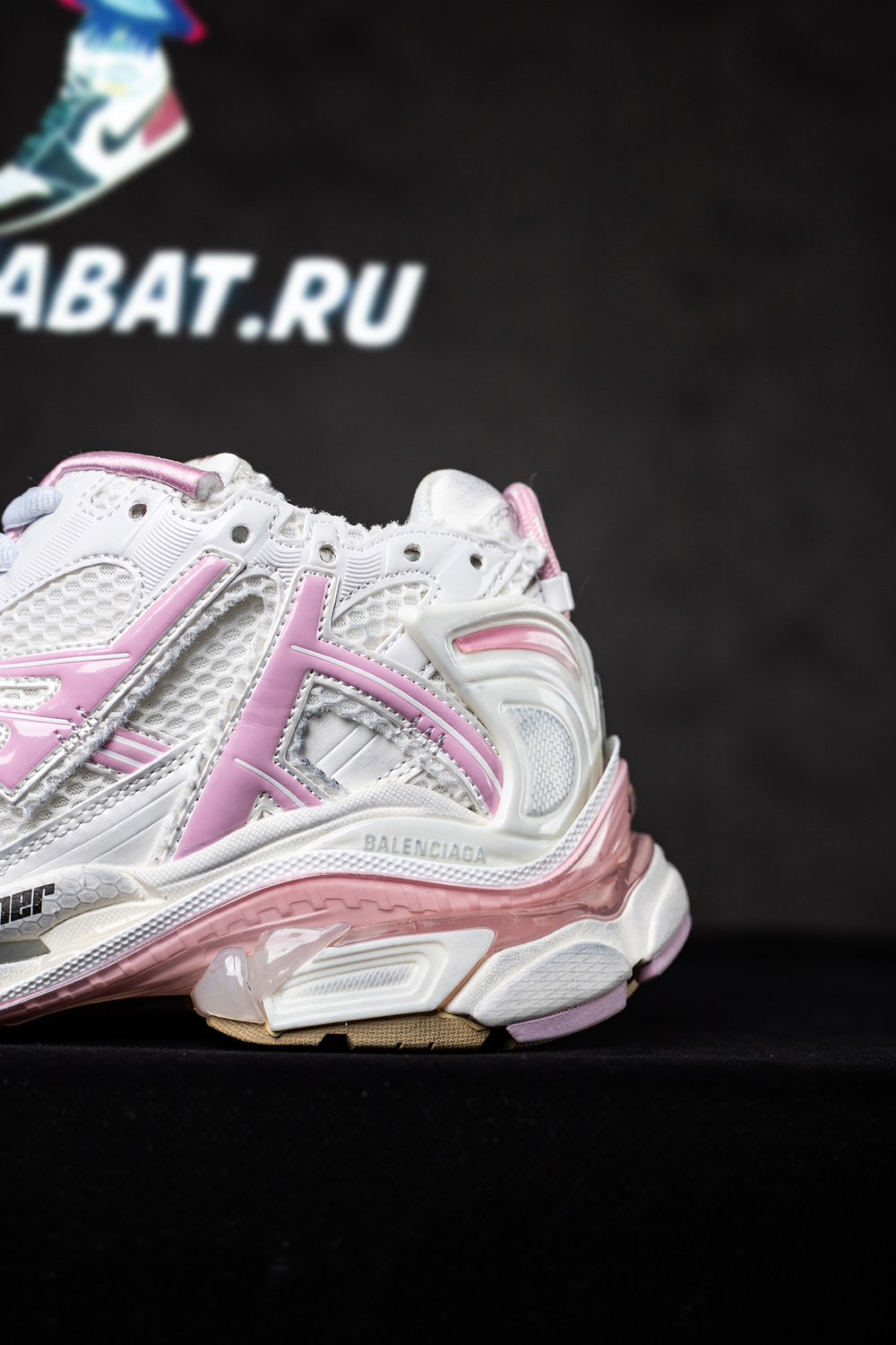 Balenciaga Wmns Runner Sneaker 'White Pink'
