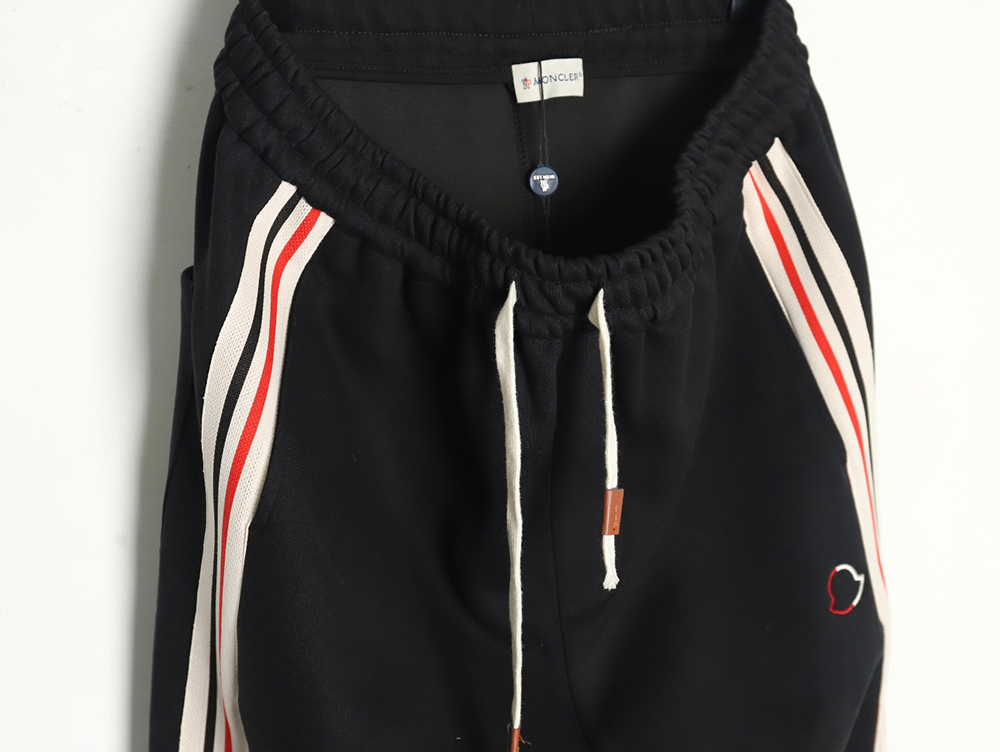 Moncler embroidered logo webbing trousers