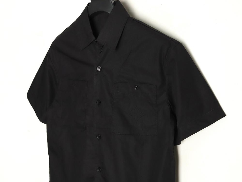 Louis Vuitton Pocket Embossed Short Sleeve Shirt TSK1