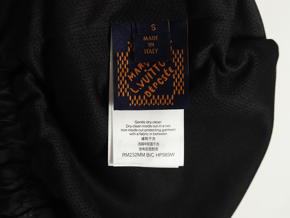 Louis Vuitton all over print monogram zip up shorts