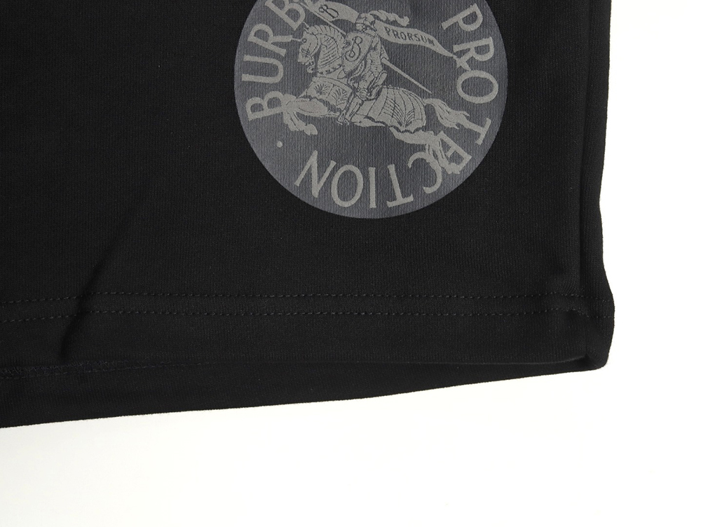 Burberry Warhorse Foam Shorts TSK1