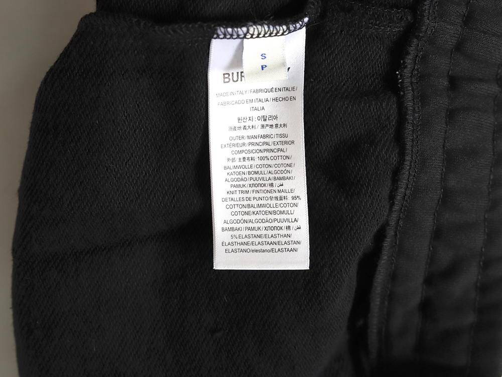 Burberry Warhorse Foam Shorts TSK1
