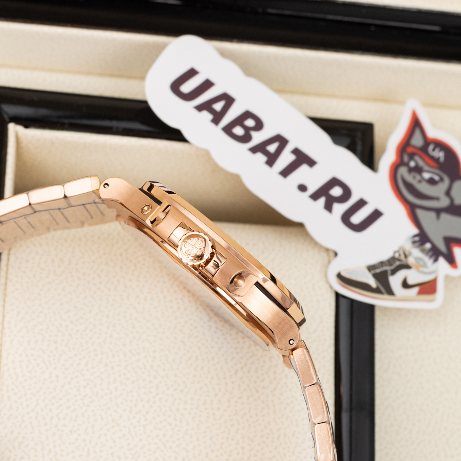 Patek Philippe Nautilus Rose Gold 5712/1R GRF