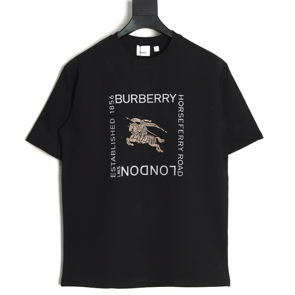 Burberry Square Letter Gold Warhorse Printed Short Sleeve T-Shirt TSK1