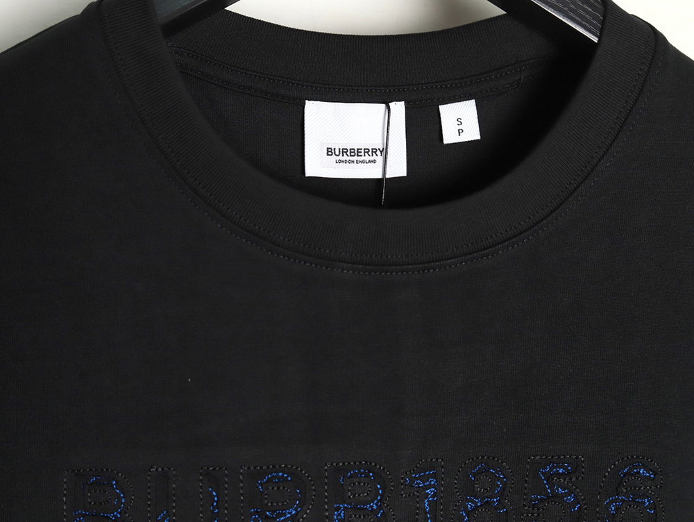 Burberry Back Hollow Out Applique War Horse Short Sleeve T-Shirt TSK1