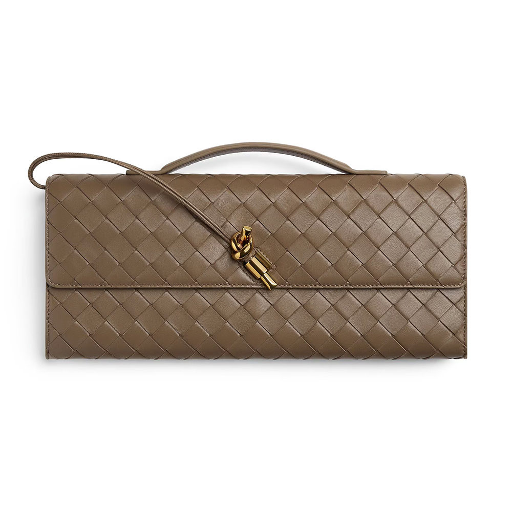 Bottega Veneta Andiamo Clutch Bags P32360 13*31*3cm