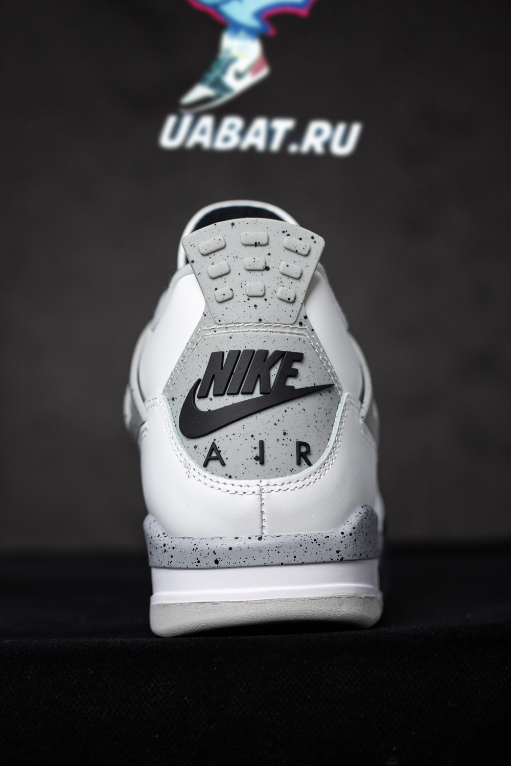 Air Jordan 4 Retro OG 'White Cement' 2025