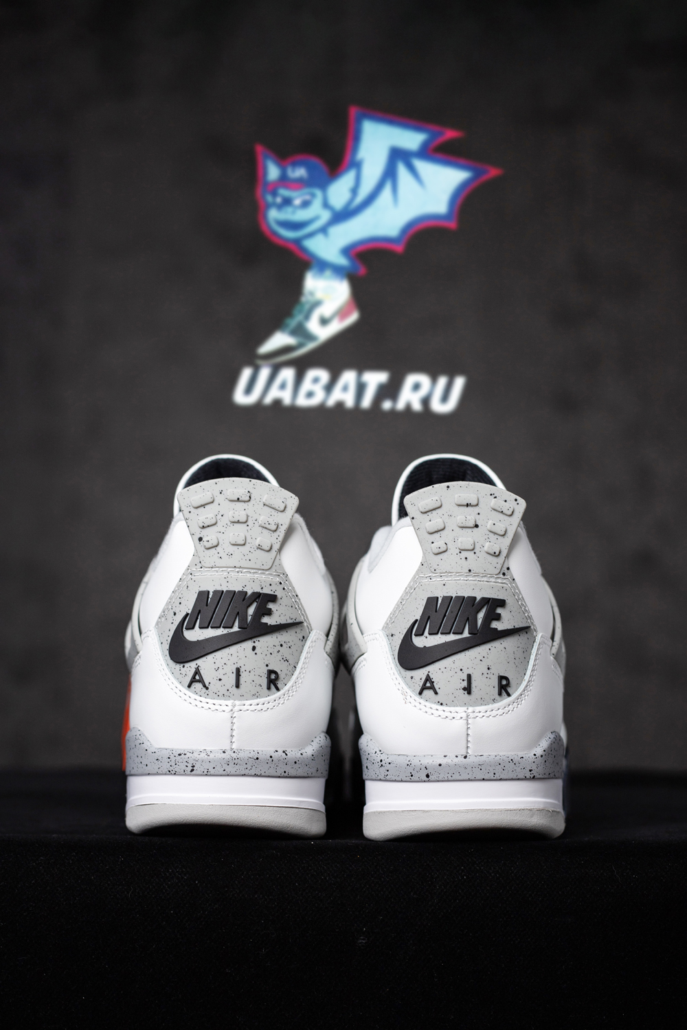 Air Jordan 4 Retro OG 'White Cement' 2025