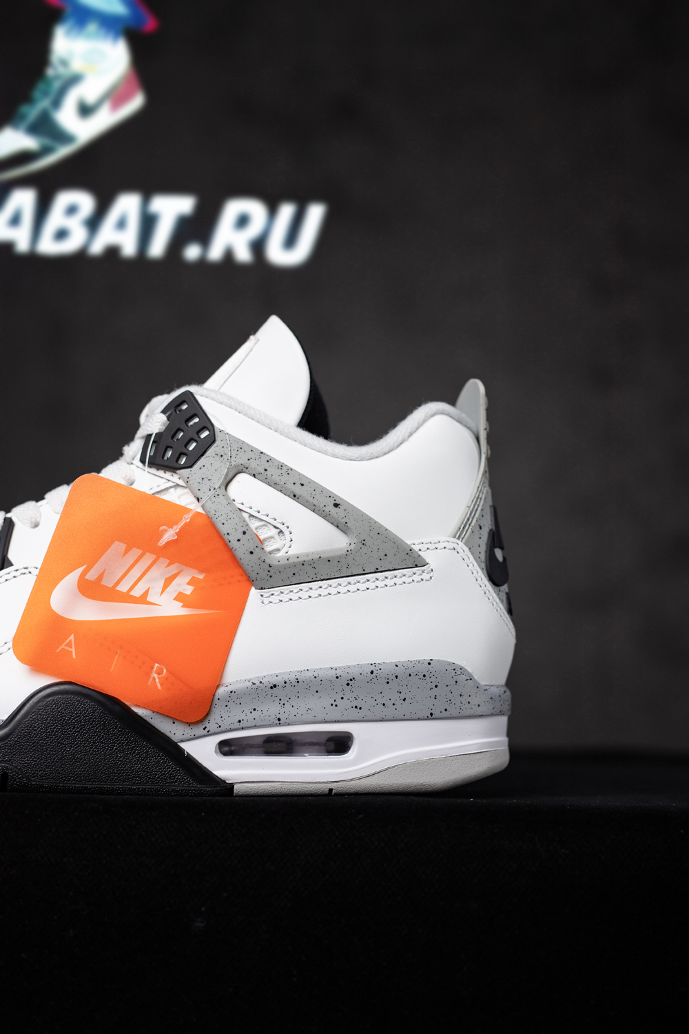 Air Jordan 4 Retro OG 'White Cement' 2025