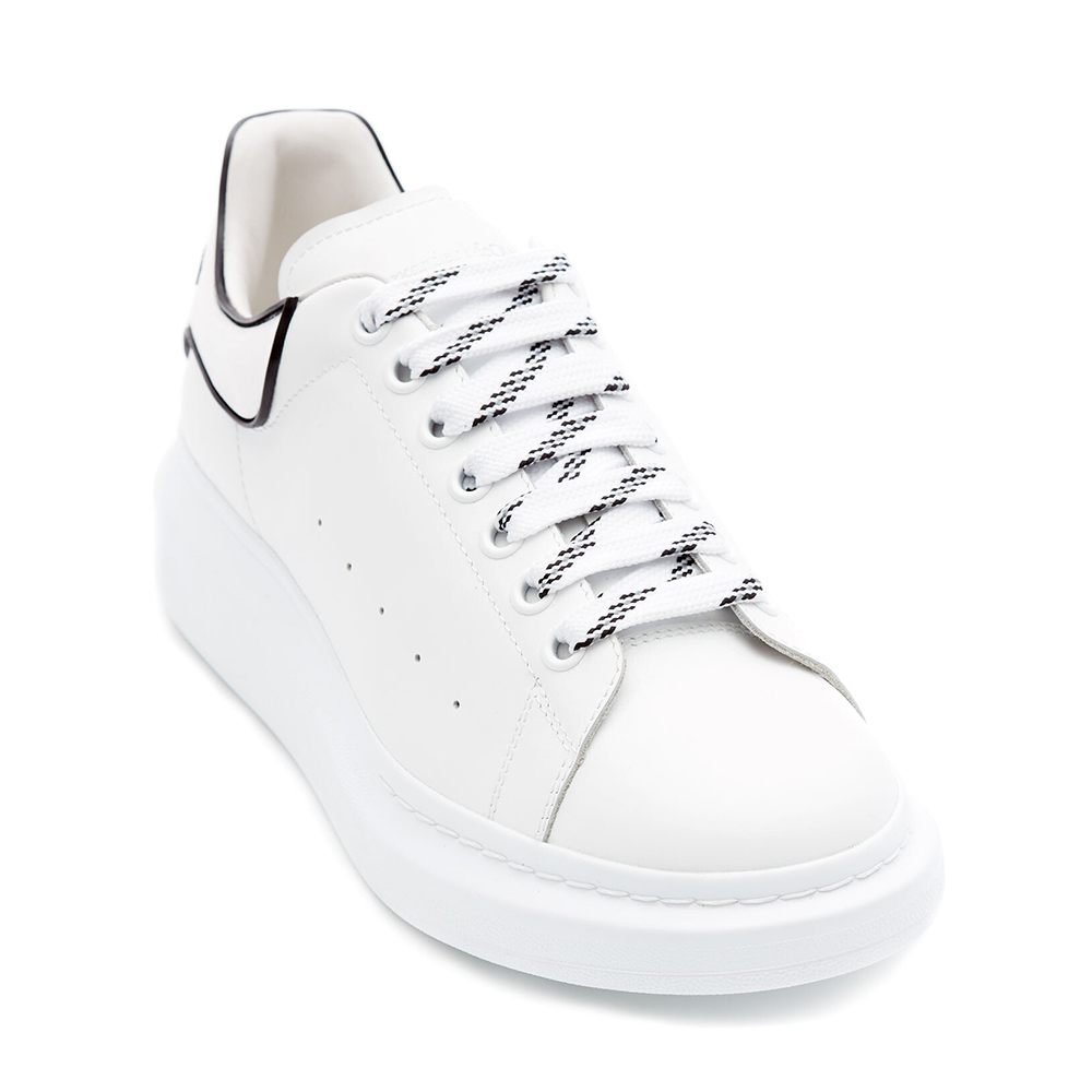 Alexander McQueen Oversized Sneaker in 'White black'