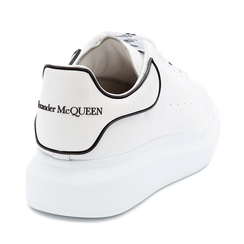 Alexander McQueen Oversized Sneaker in 'White black'