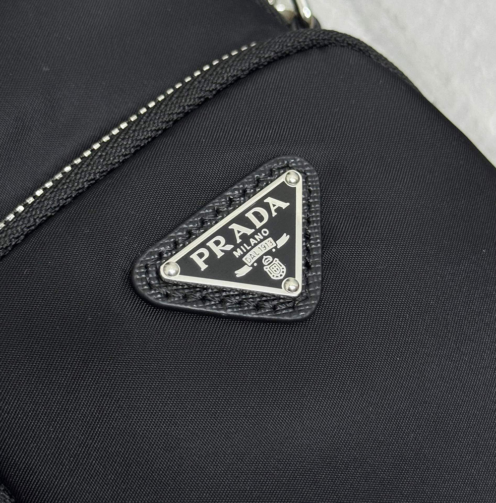 Prada Bags 2ZT024 11*17*4.5cm