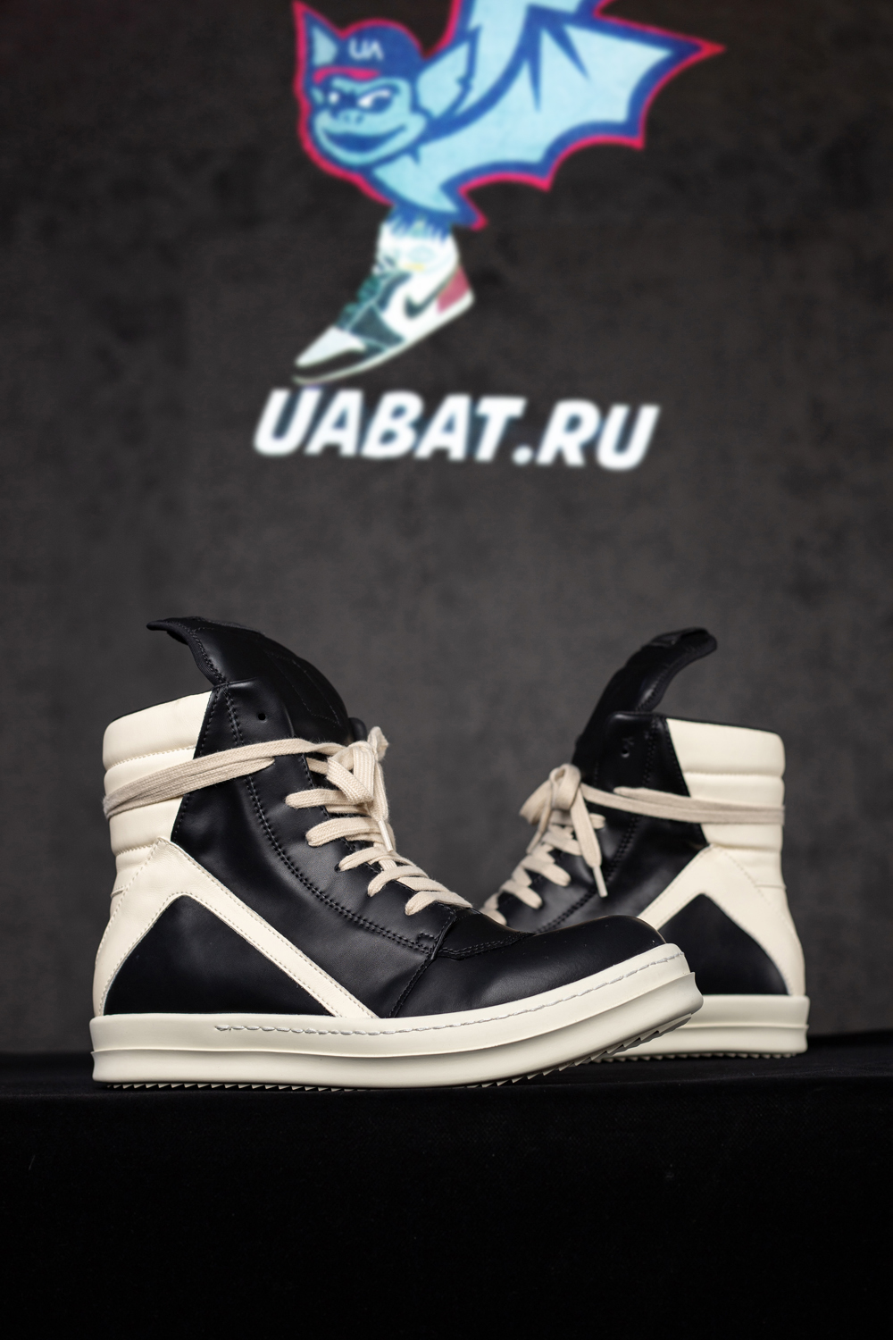 Rick Owens Strobe Geobasket High 'Black Milk'