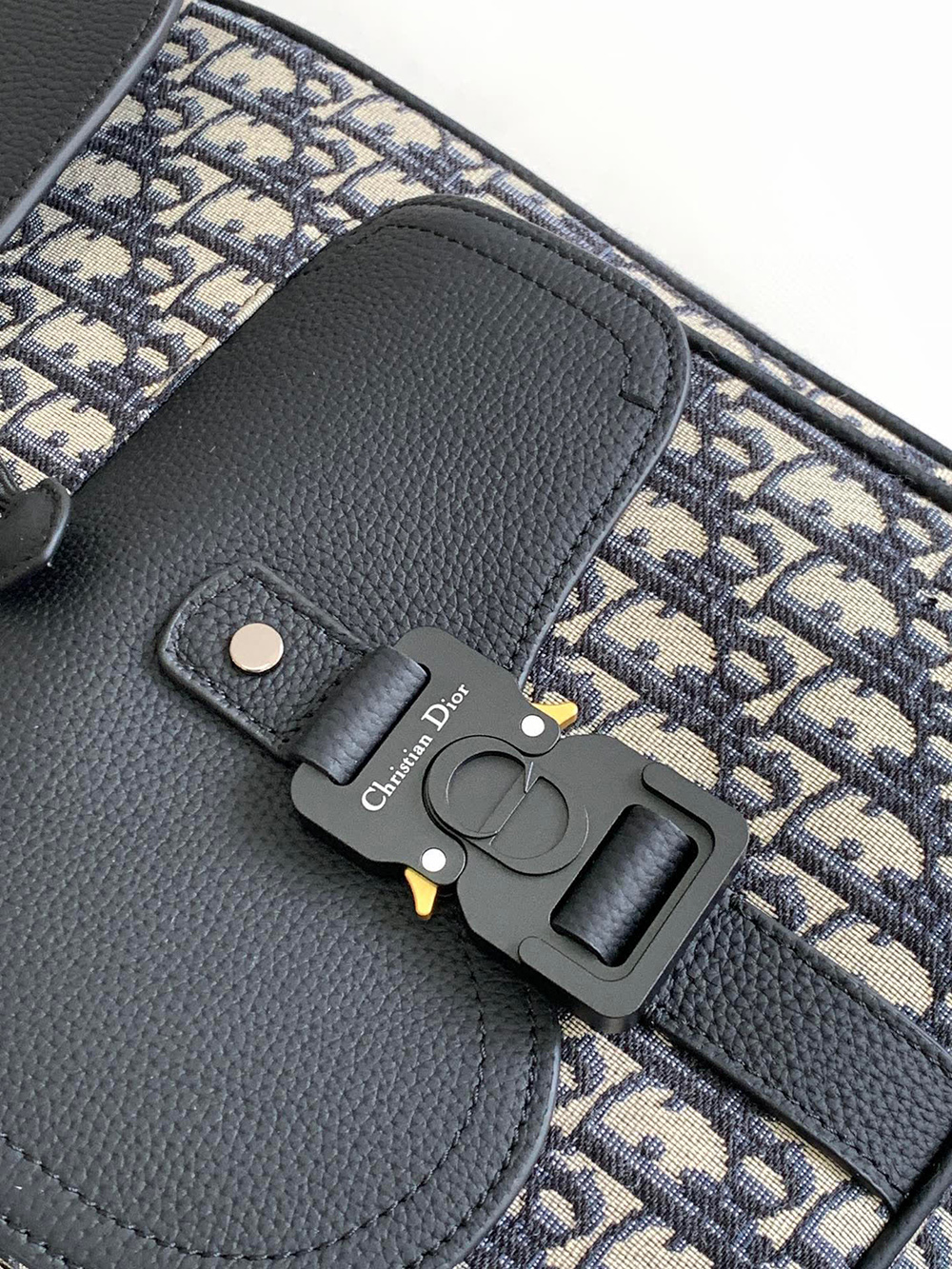 Dior Saddle Backpack with Flap 1ADBA2 26.5*41*14cm