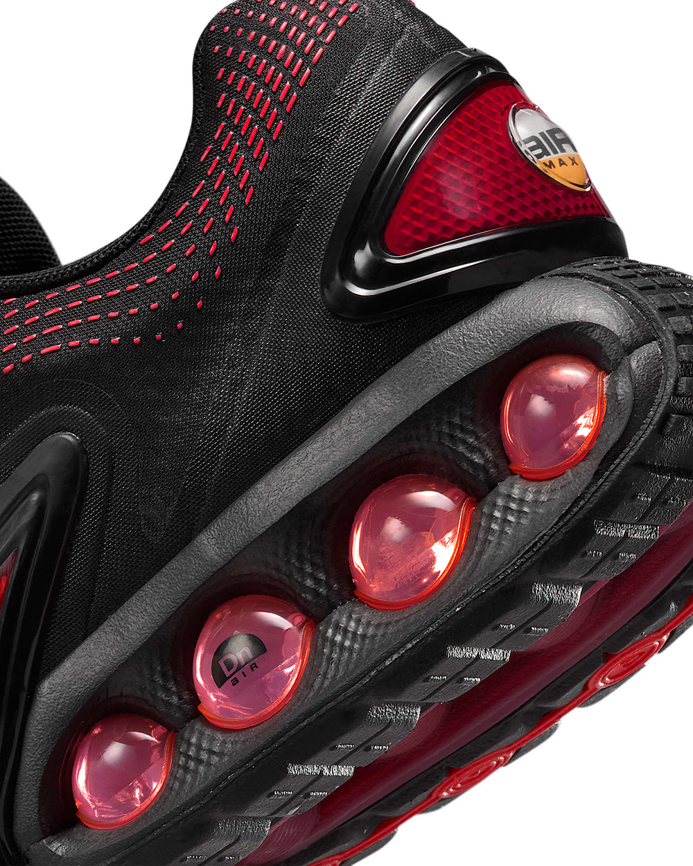 Nike Air Max Dn Bred