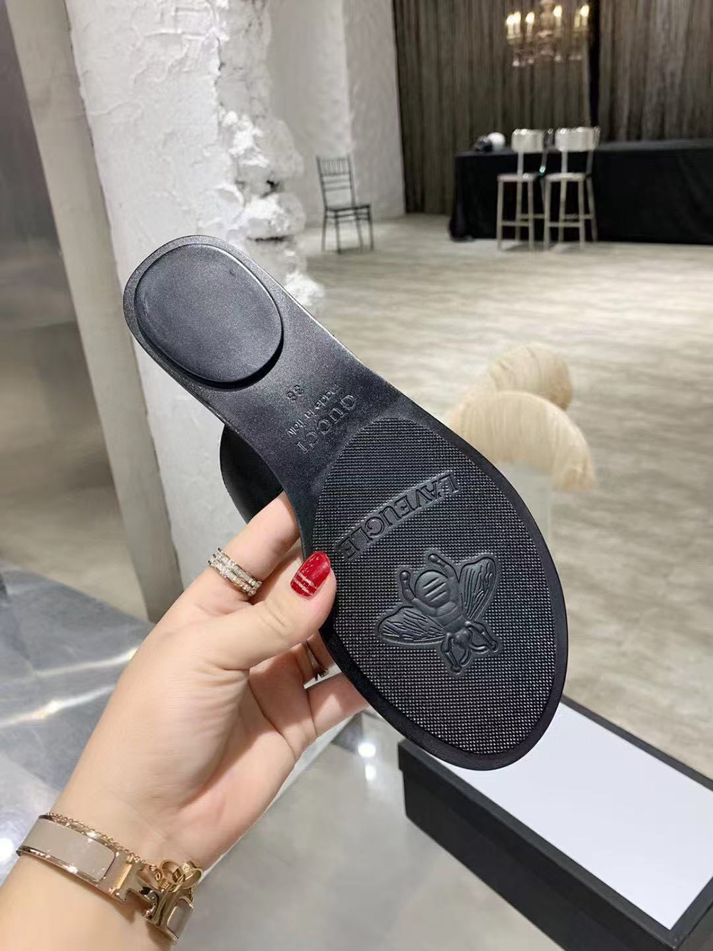 Gucci Marmont GG T-Strap Sandal Black